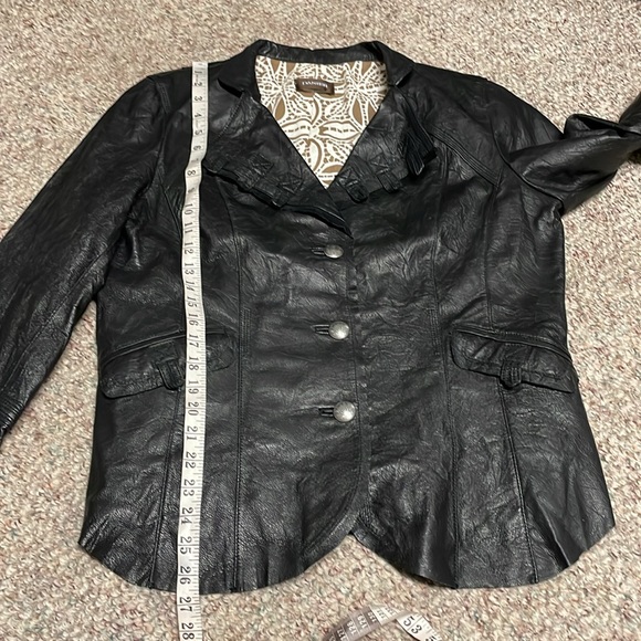 New Danier leather jacket - Picture 8 of 11